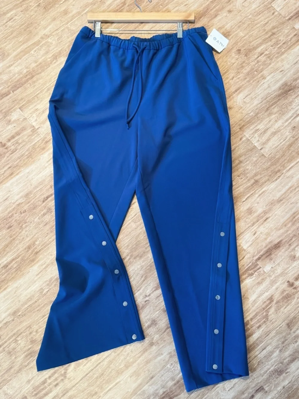 NWT Athleta MVP Wide Leg Snap Leg Pant Trouser Maritime Blue Pull On Pant Large - Picture 4 of 16
